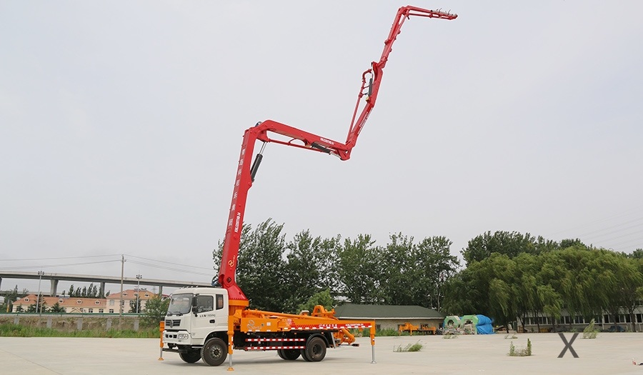 35米混凝土泵車(chē)